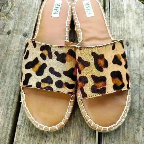 Myra Leopard Print Sandal - Picture 3 of 7